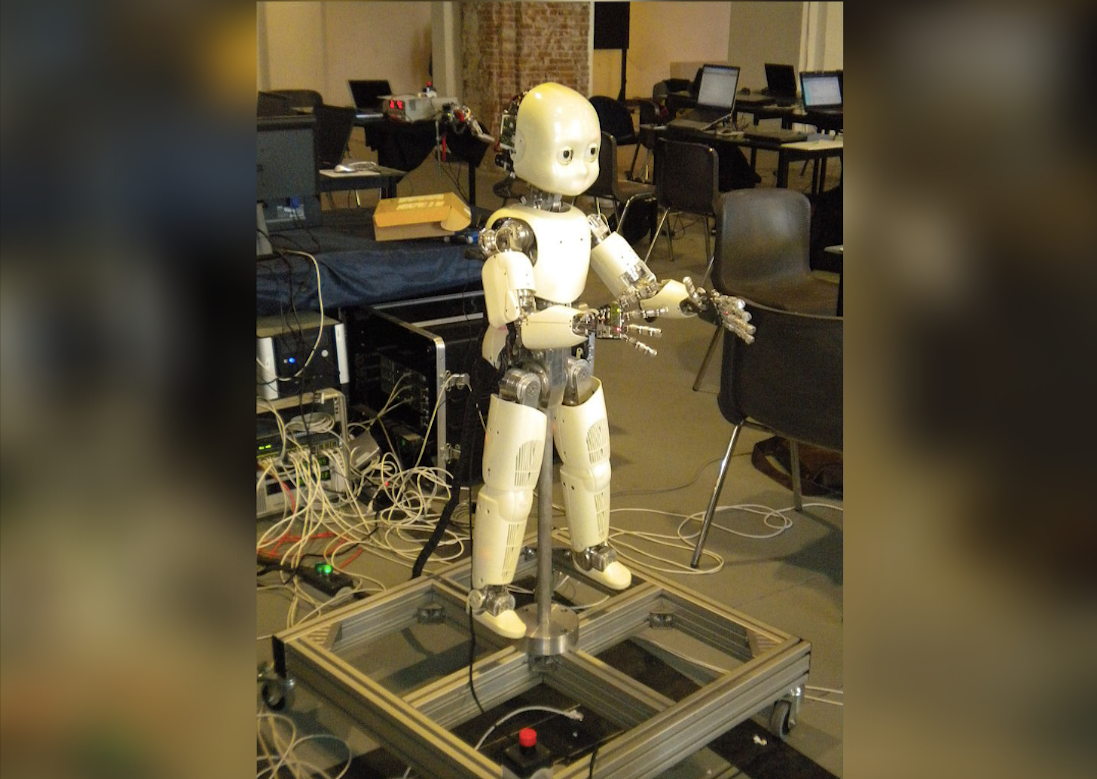 Famous Robots From the Last 100 Years Stacker