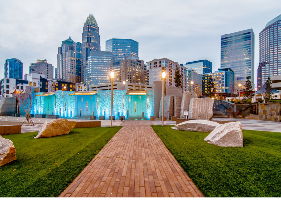 Charlotte+Residents+Flock+to+Newly+Renovated+Public+Park