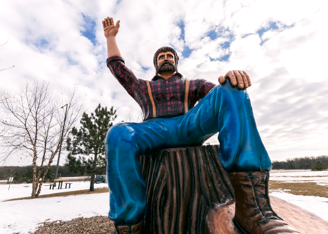 25 American Folk Heroes and the Stories Behind Them Stacker