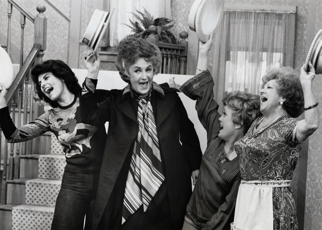 Best Comedy TV Shows of the '70s Stacker