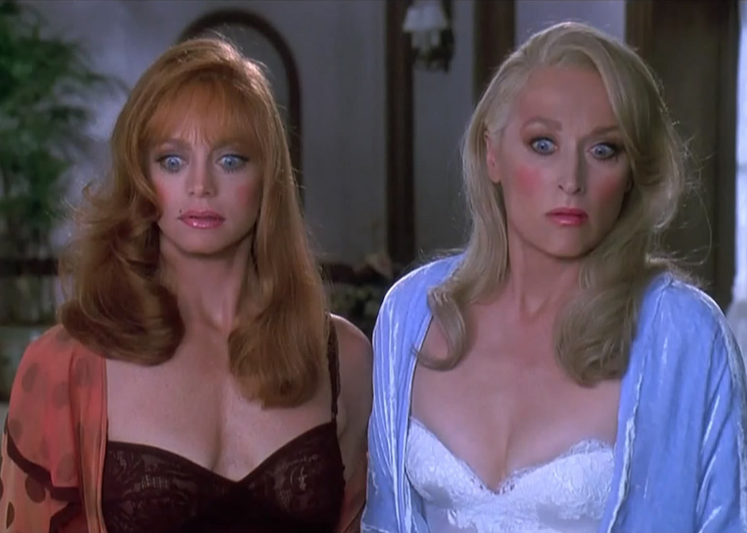 Goldie Hawn and Meryl Streep in 'Death Becomes Her.'