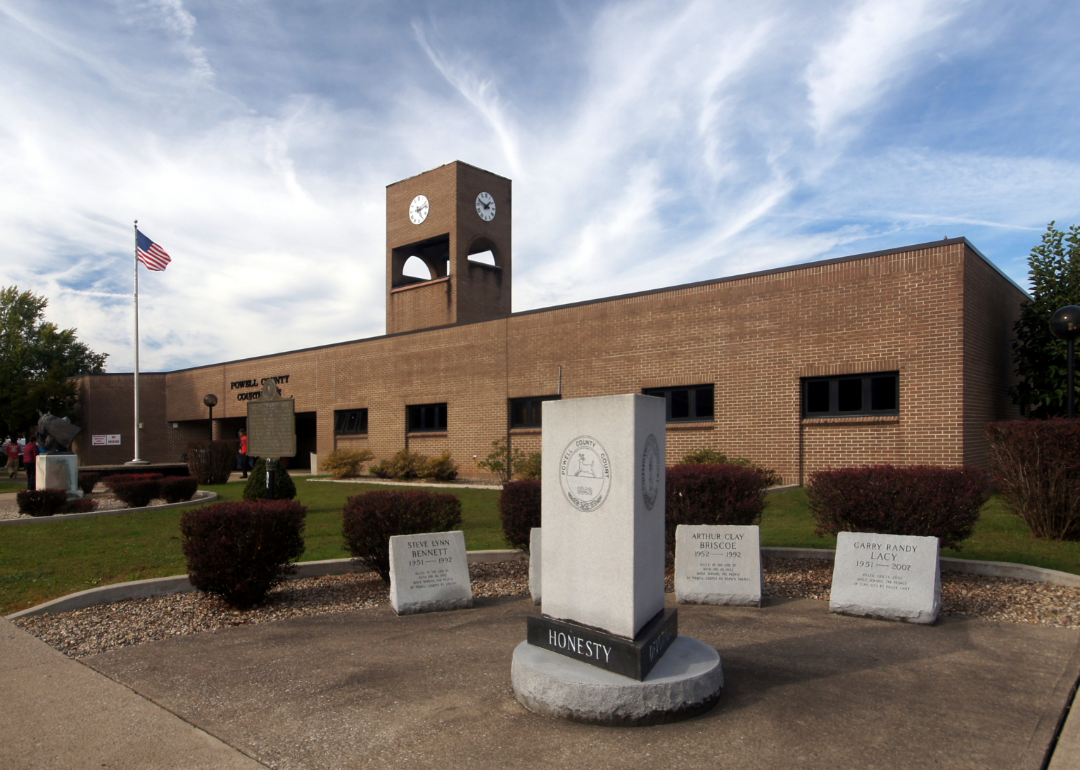 Warmest and Coldest Februaries in Powell County, Kentucky History Stacker