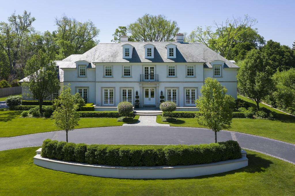 Cities with the most expensive homes in Illinois Stacker