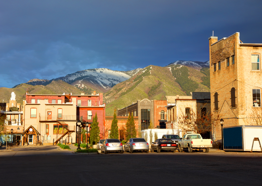 Warmest and Coldest January in Cache County, Utah History Stacker