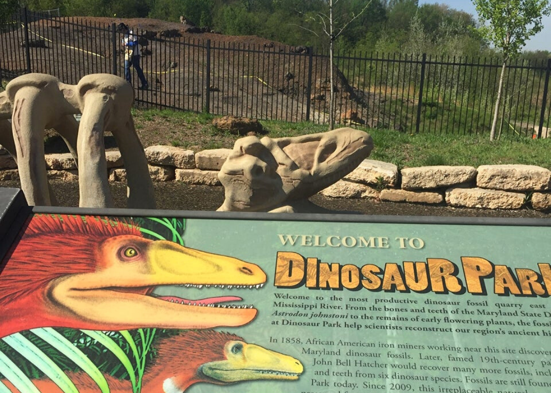 See How Many Dinosaur Fossils Are in Maryland Stacker