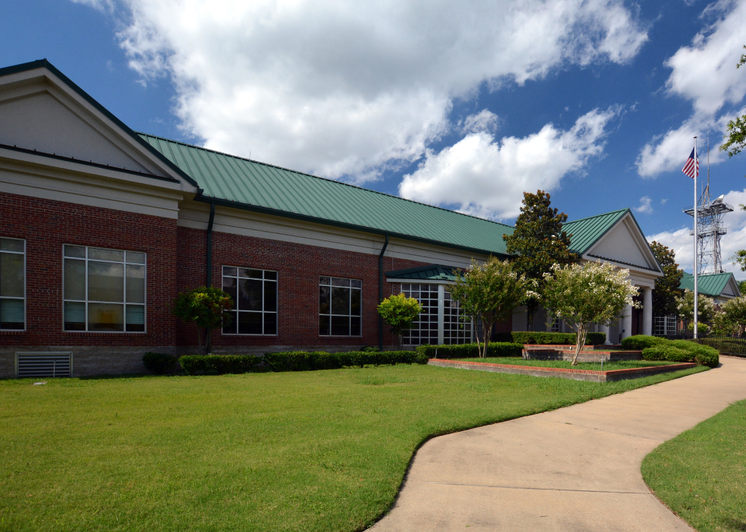 Warmest and Coldest Februaries in Coahoma County, Mississippi History