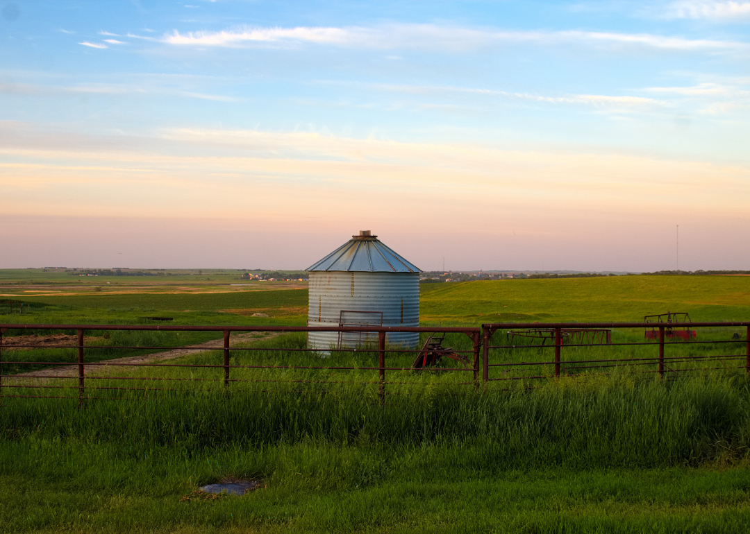 Warmest Decembers in Burke County, North Dakota History Stacker