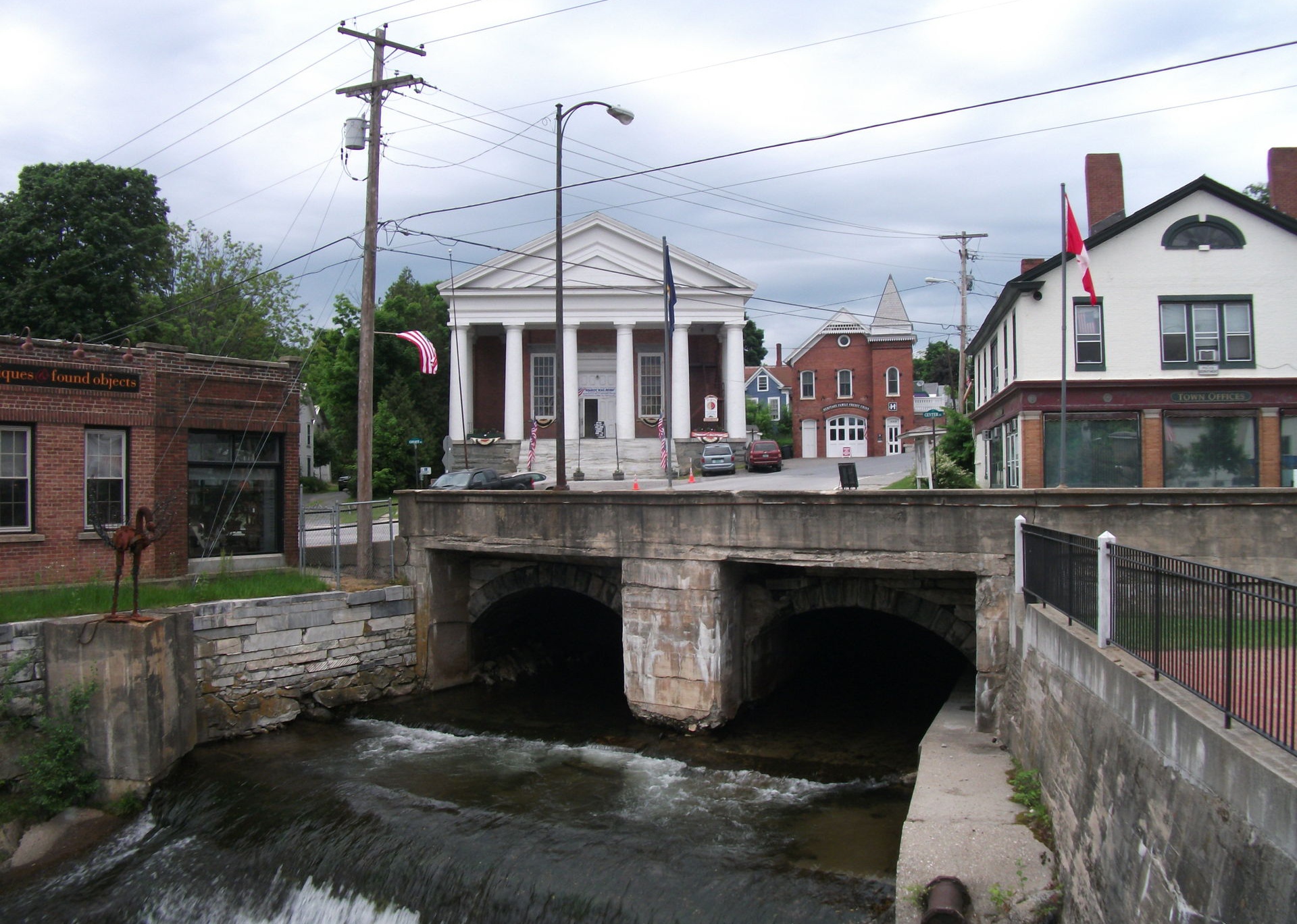 Counties With the Oldest Homes in Vermont Stacker