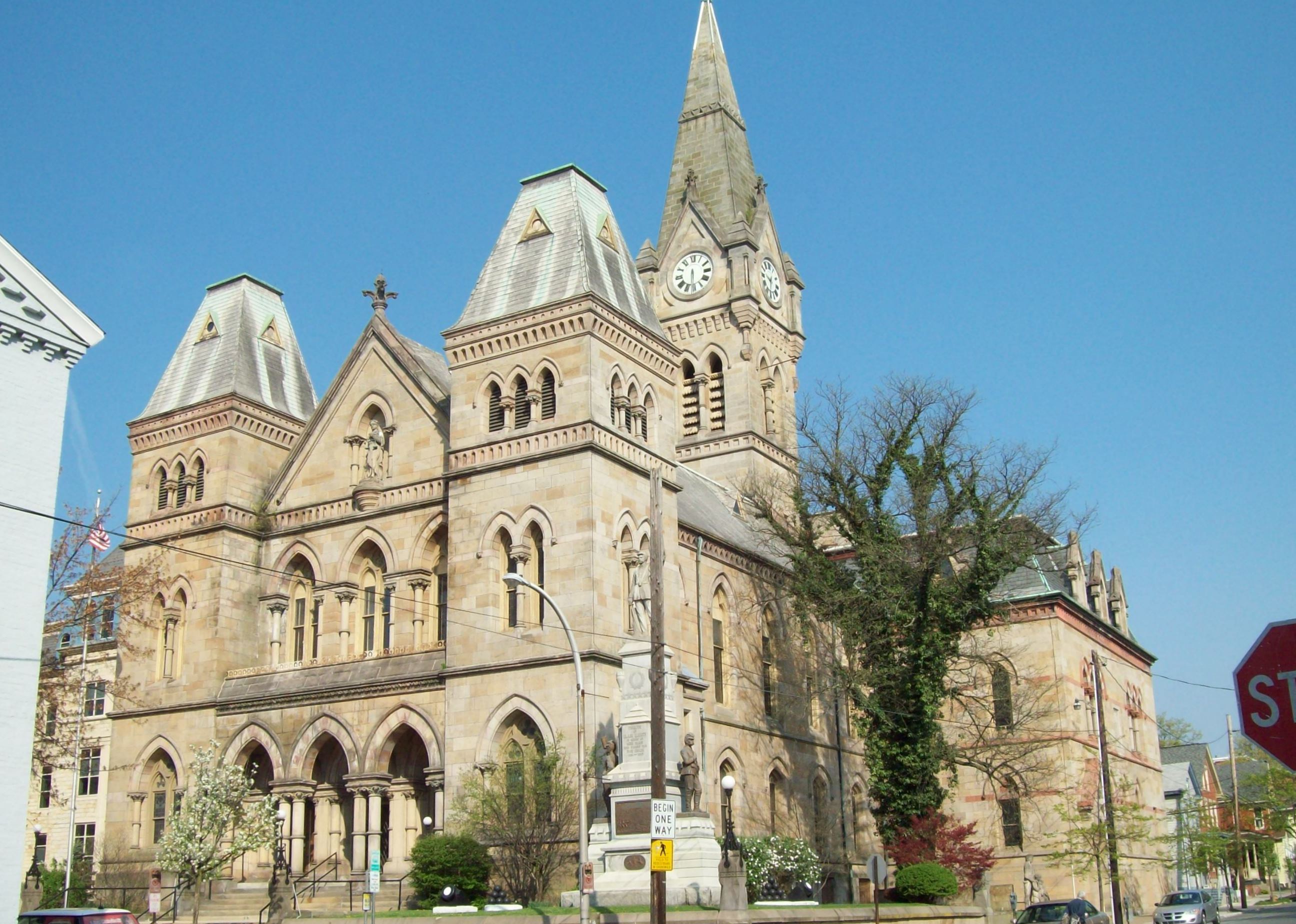 Metros Where People in Altoona Are Getting New Jobs Stacker