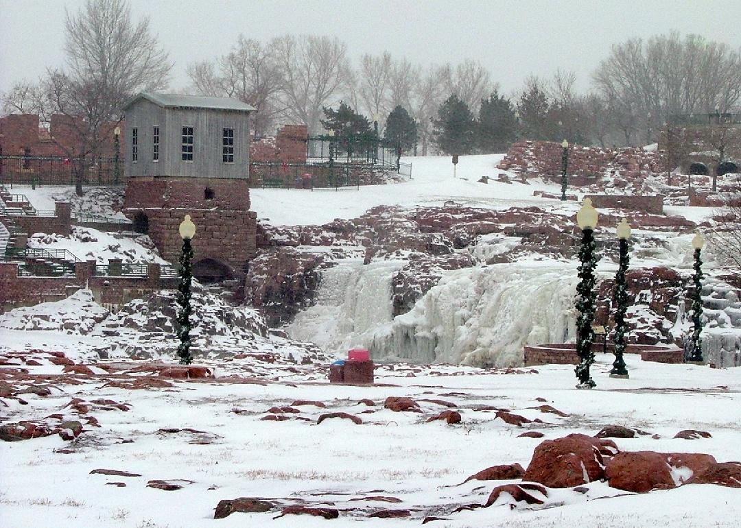See the Most Extreme Temperatures in South Dakota History Stacker
