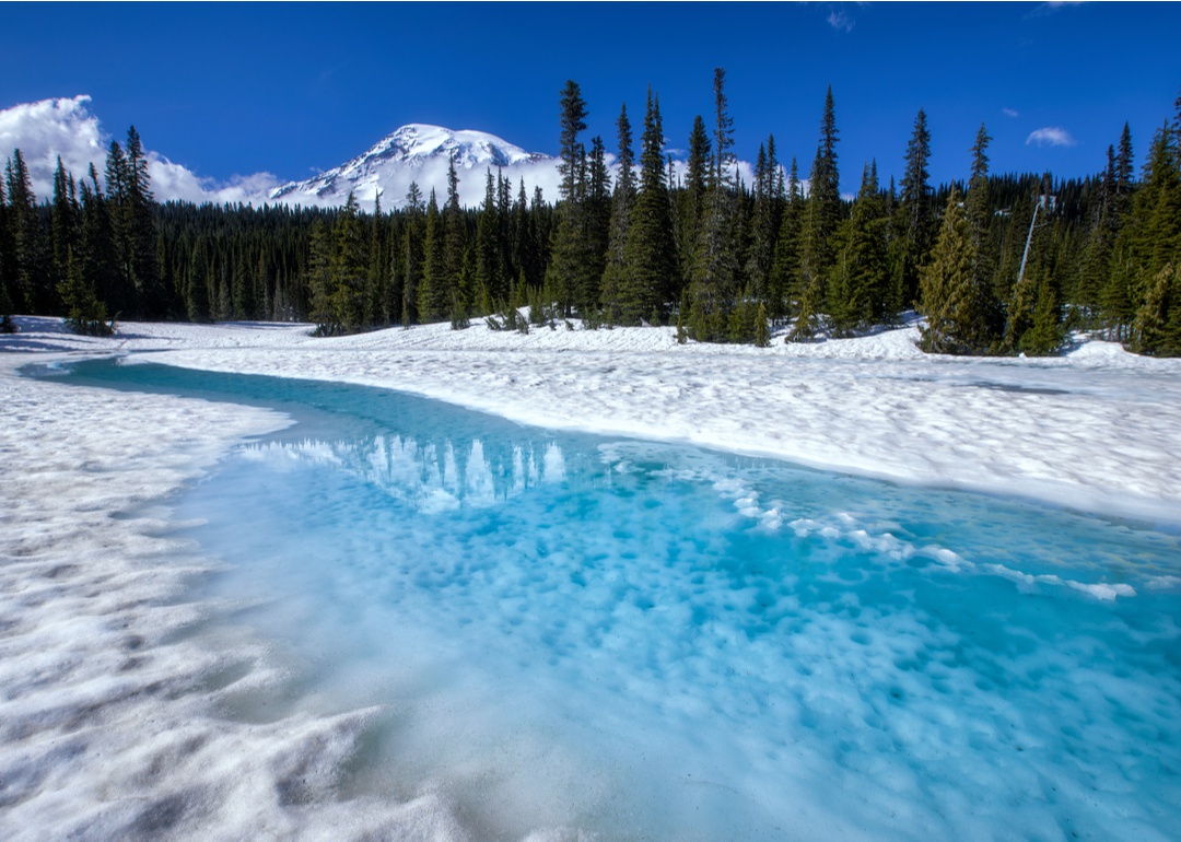 See the Most Extreme Temperatures in Washington History Stacker