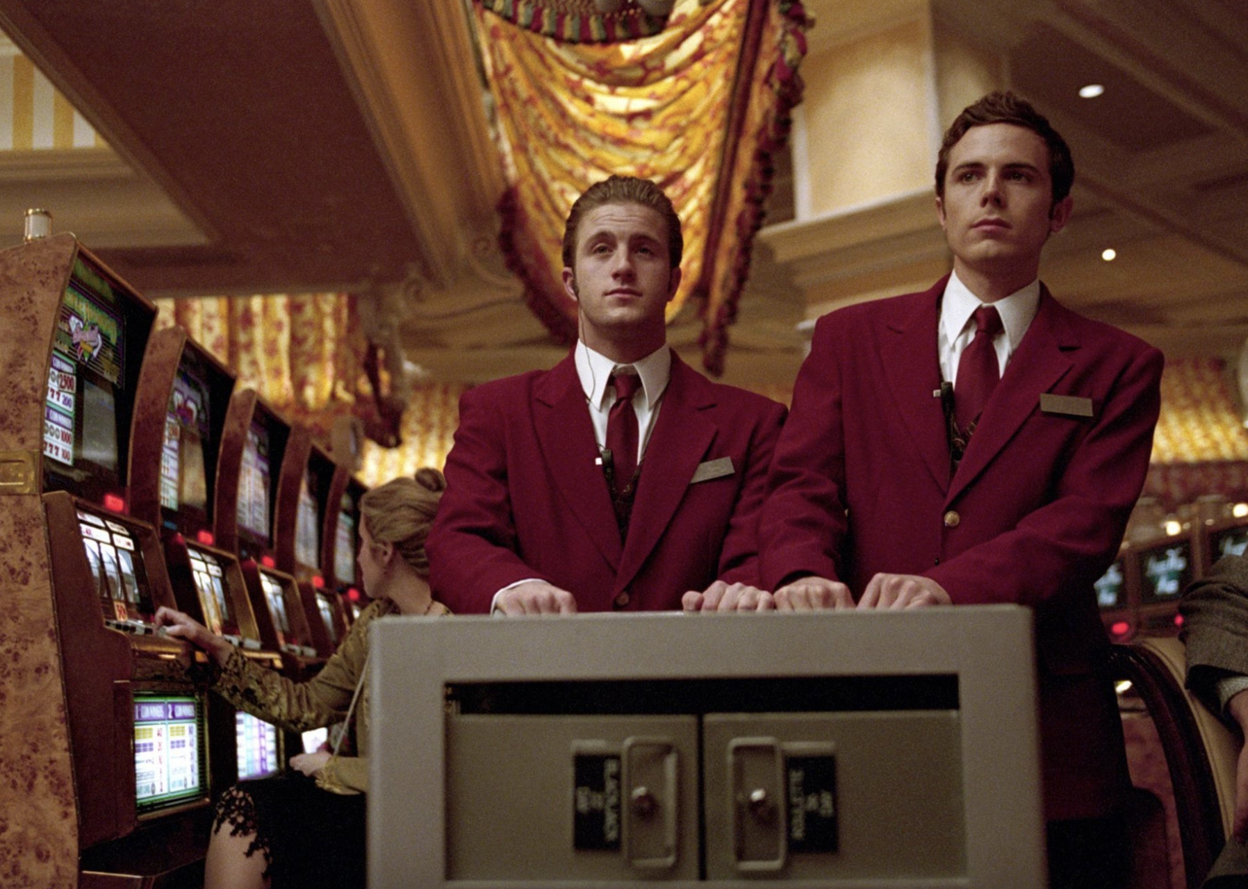 Casey Affleck and Scott Caan in a scene from "Ocean's Eleven"