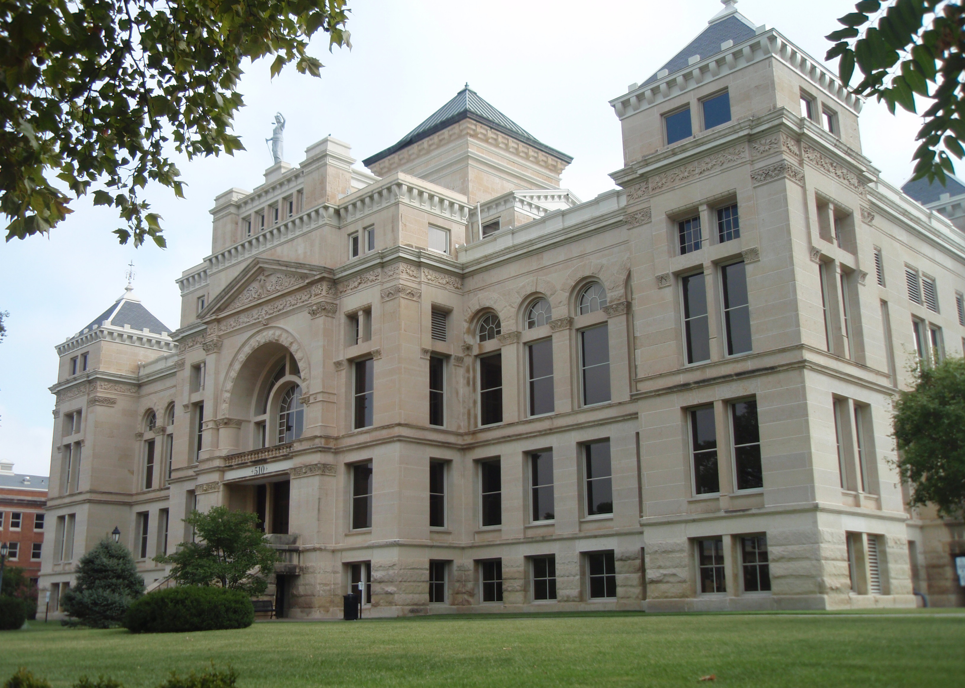 Where People in Ellsworth County, KS Are Looking to Buy Homes Stacker