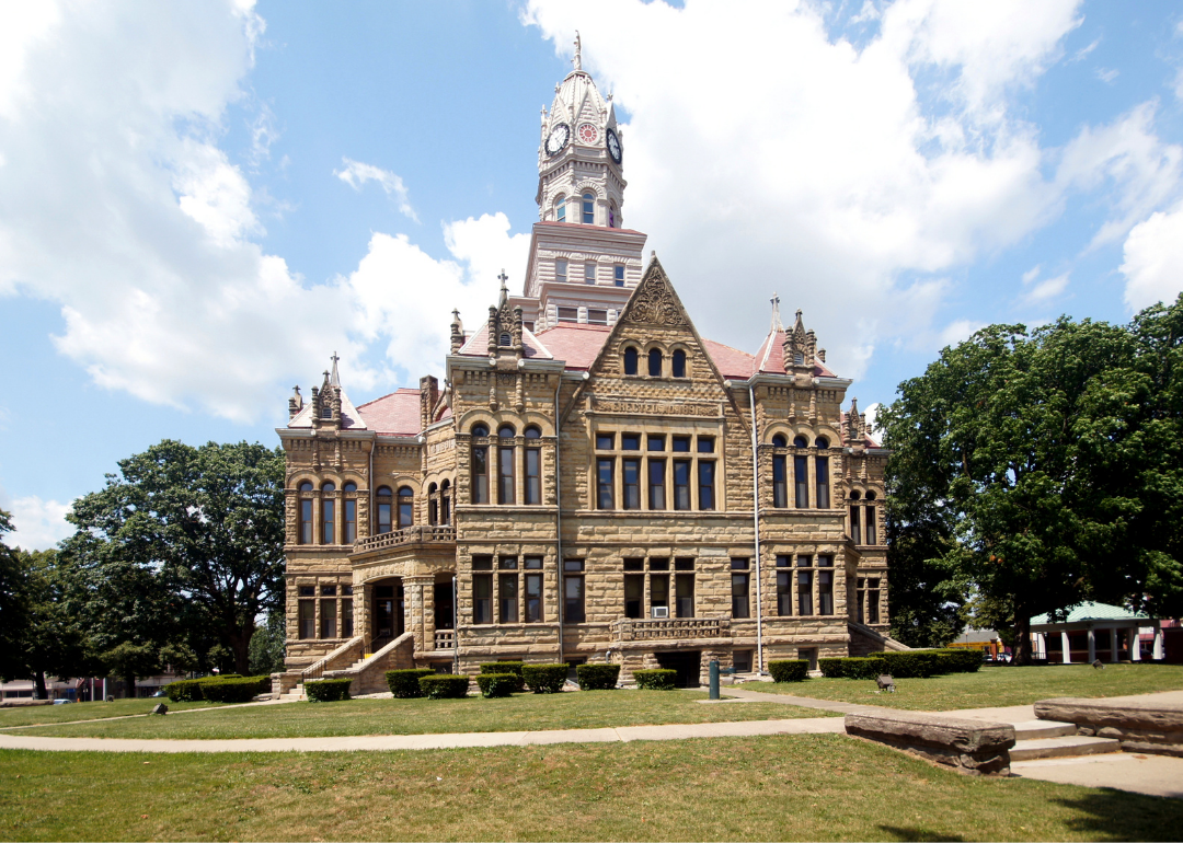 Where People in Edgar County, IL Are Moving to Most Stacker