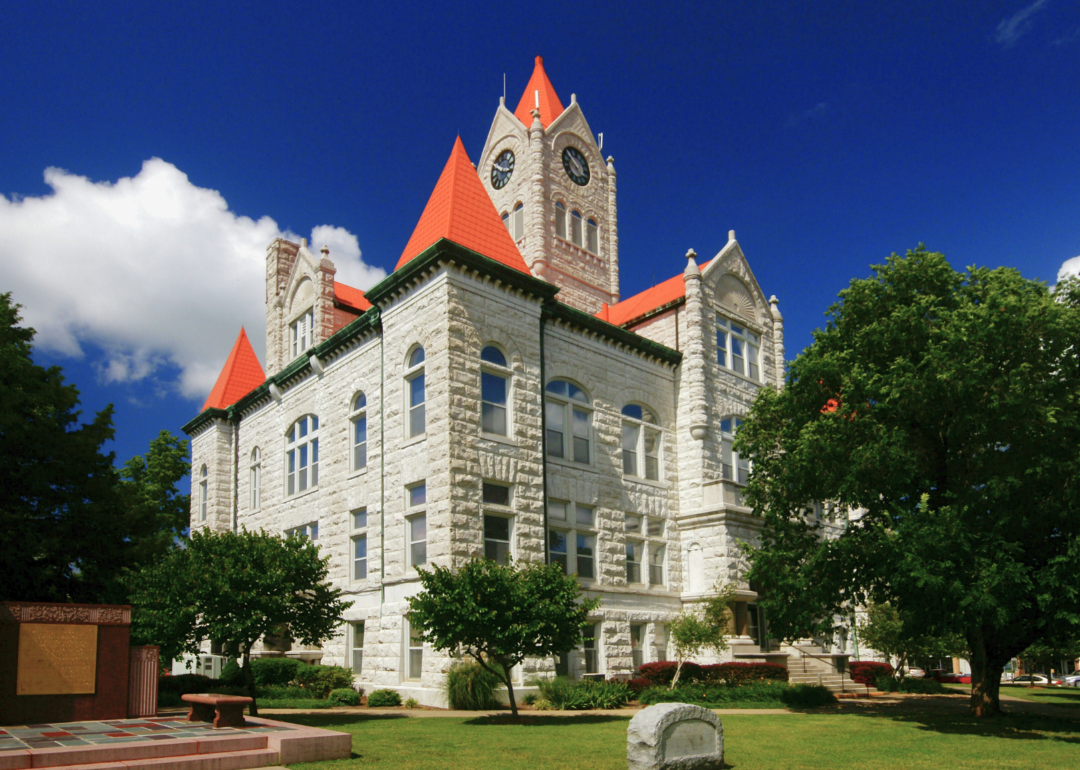 Warmest Decembers in Vernon County, Missouri History Stacker
