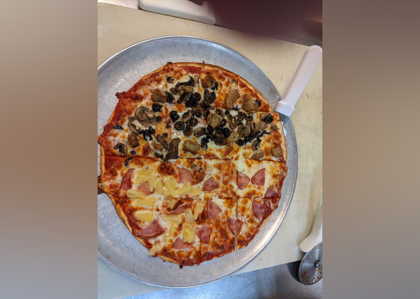 Highestrated Restaurants for Chicken Wings in Eau Claire, According to Yelp Stacker