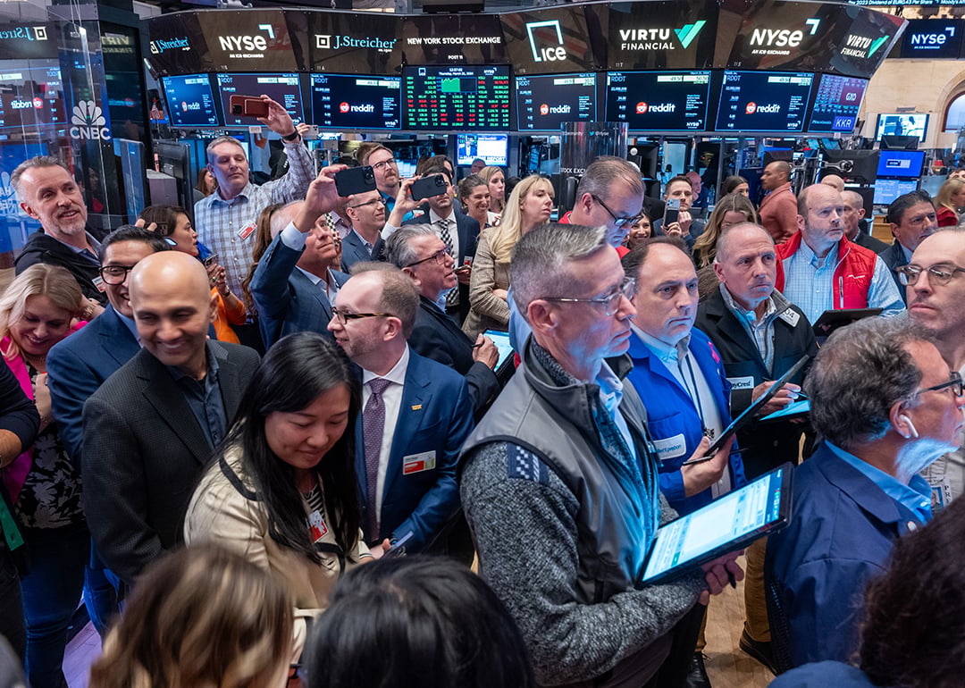 Going Public Steps Your company is going public: Navigating complex equity decisions | Stacker