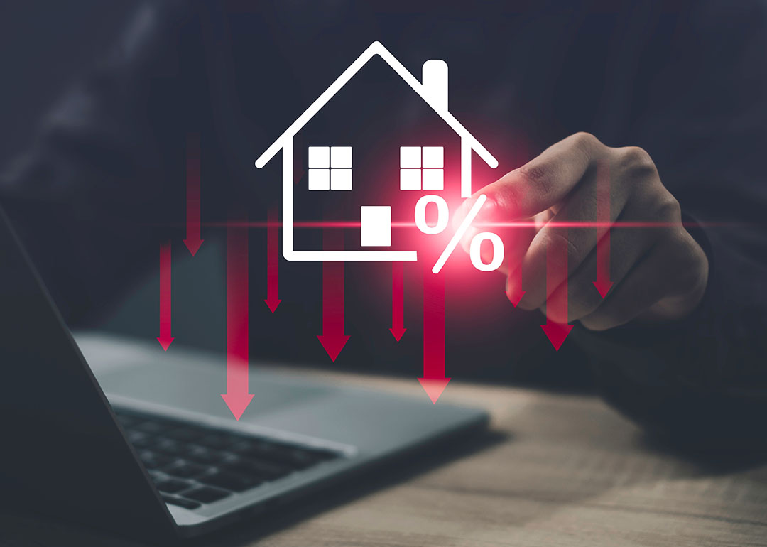 Lowered Rents How to negotiate lower rent with your landlord | Stacker