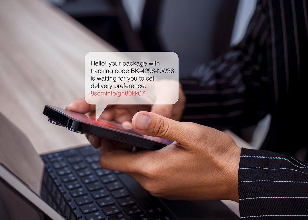 How to spot an Amazon text scam and other common Amazon scams | Stacker