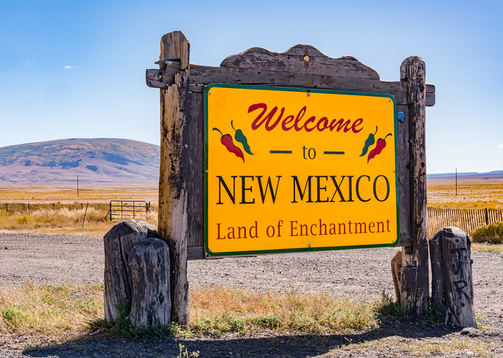 Welcome to New Mexico, Land of Enchantment road sign.