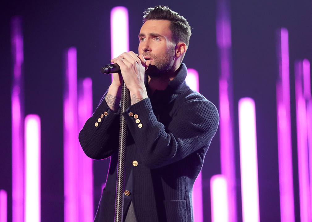 Adam Levine of Maroon 5 performs onstage at the 2016 American Music Awards.