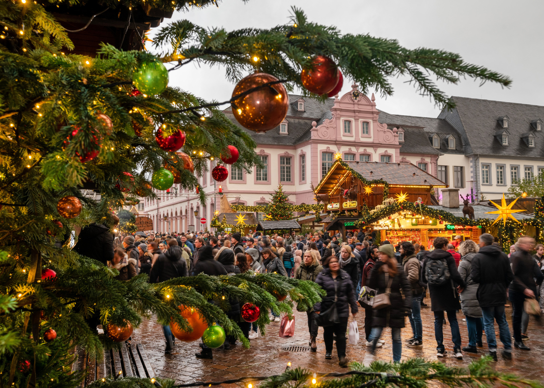 People gather at the Christmas arket in Trier.