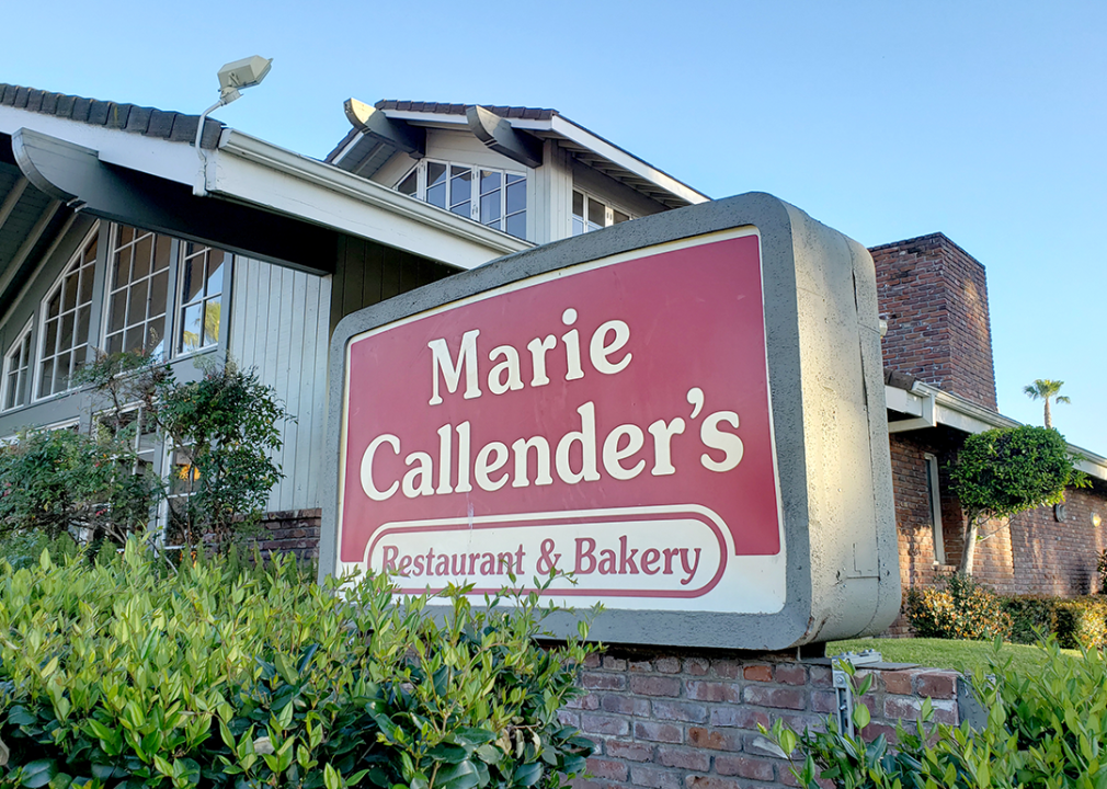 Exterior of a Marie Callenderâs restaurant.