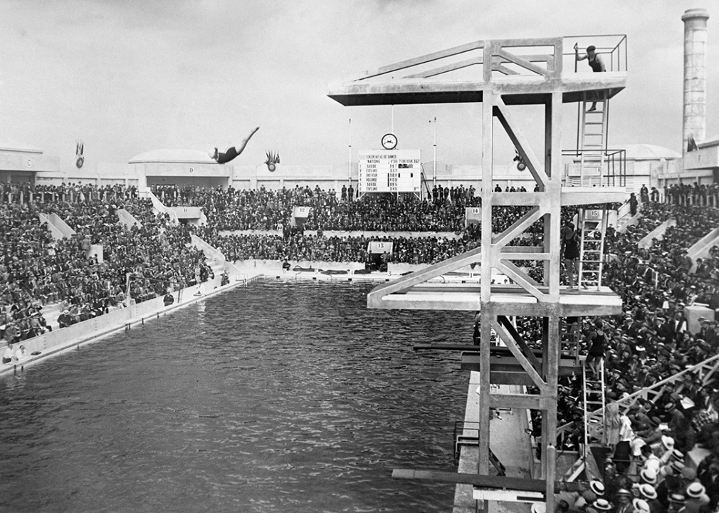 Caroline Smith winning high diving competition at Tourelles Pool.