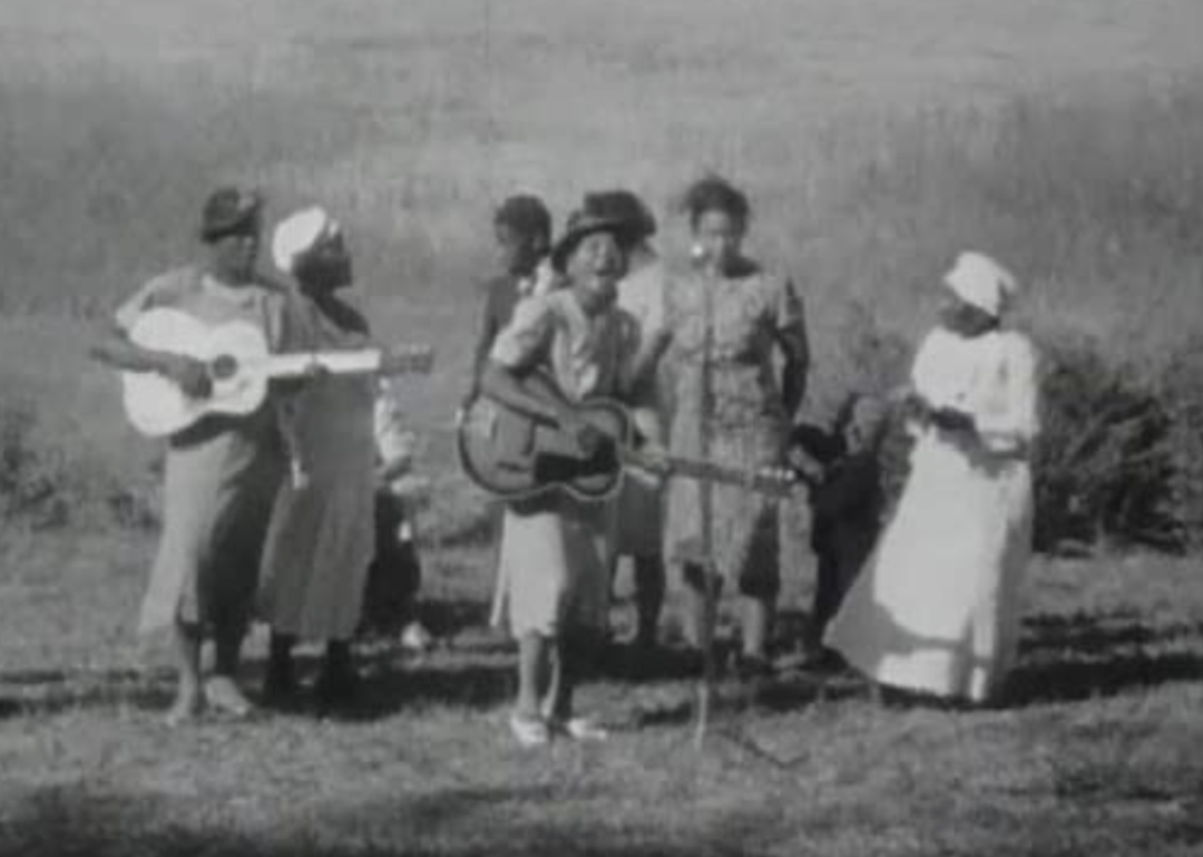 Still image from ‘Commandment Keeper Church, Beaufort South Carolina, May 1940’.