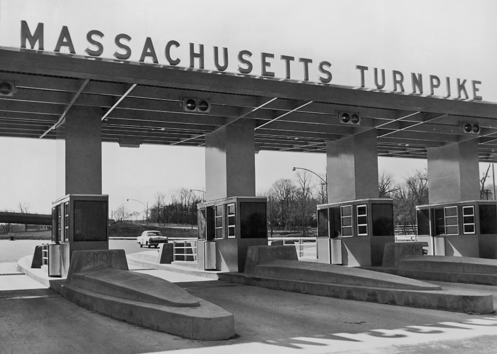 Massachusetts Turnpike toll plaza