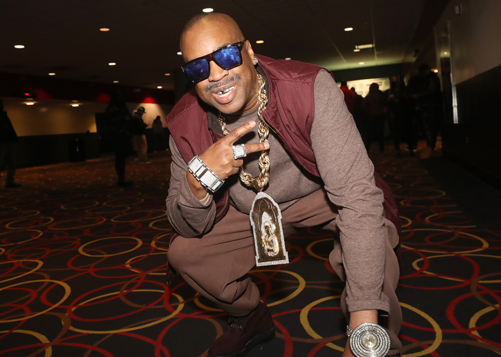 Slick Rick poses for photographers at aevent.