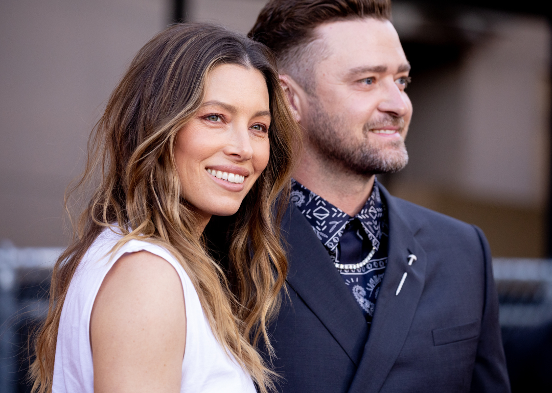 Jessica Biel and Justin Timberlake attend movie premiere.