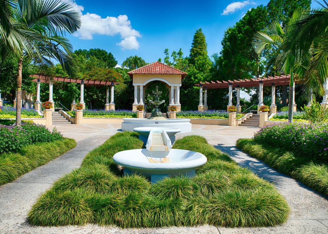Fountain at public park in Lakeland, Florida.