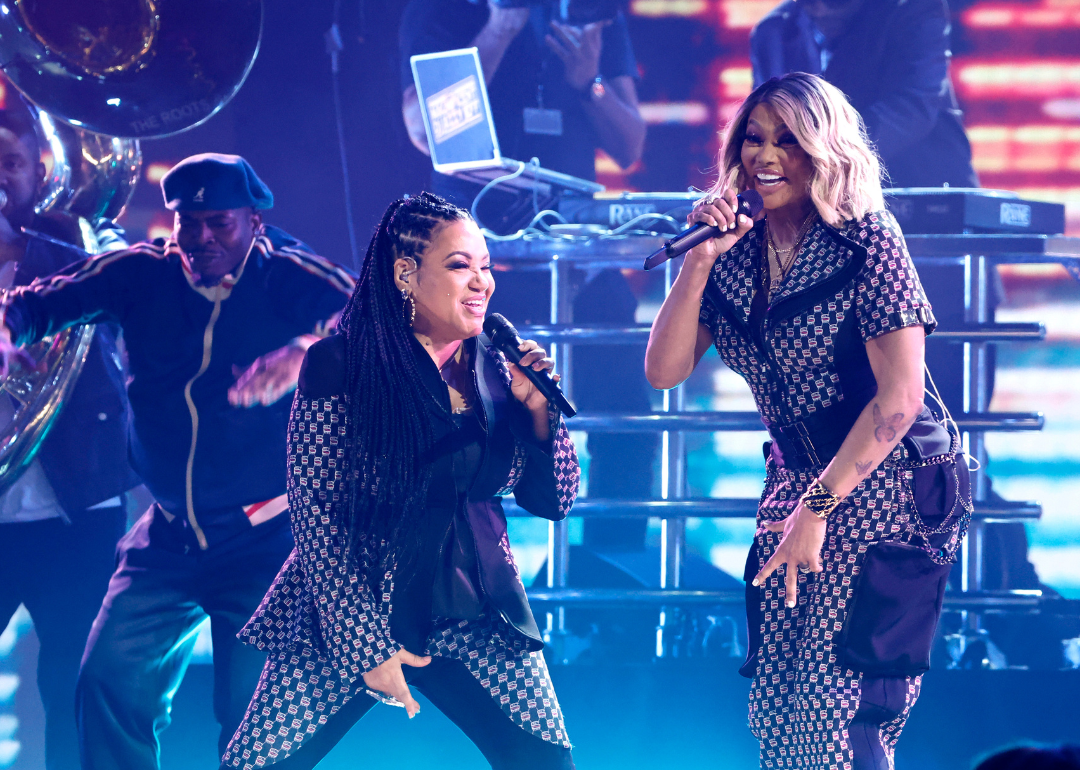 Salt-N-Pepa perform at Grammy Awards.