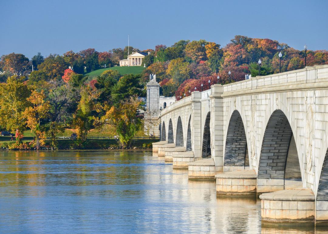 Memorial Bridge in autumn in Arlington, Virginia.