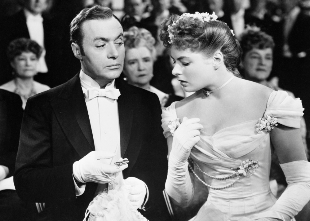 Charles Boyer and Ingrid Bergman in a scene from ‘Gaslight’.