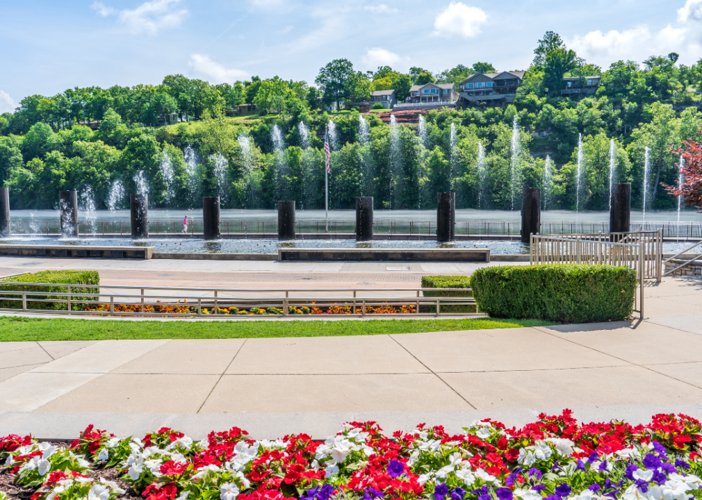 Water fountains and park at Branson Landing