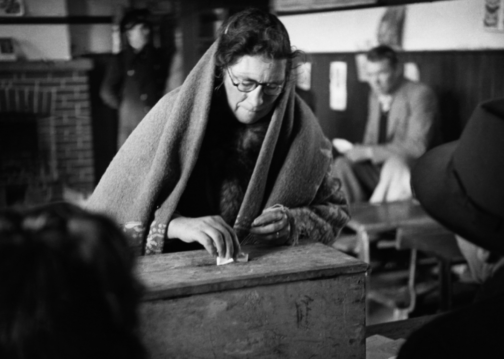 An Irish woman votes in the 1948 election