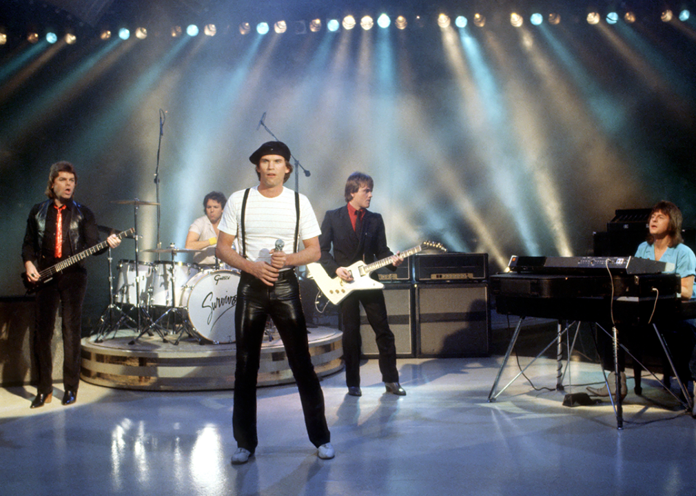 Stephan Ellis, Marc Droubay, Dave Bickler, Frankie Sullivan and Jim Peterik perform on a TV show.