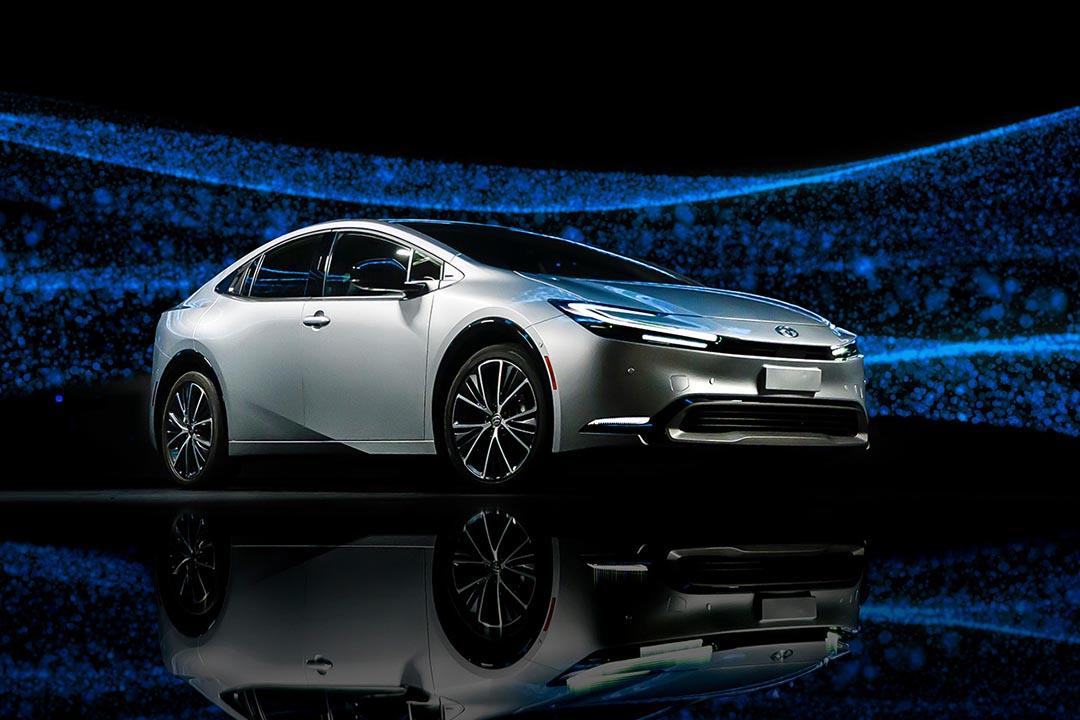 silver toyota prius against sparkly background