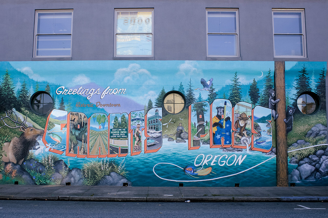 A mural in downtown Grants Pass.