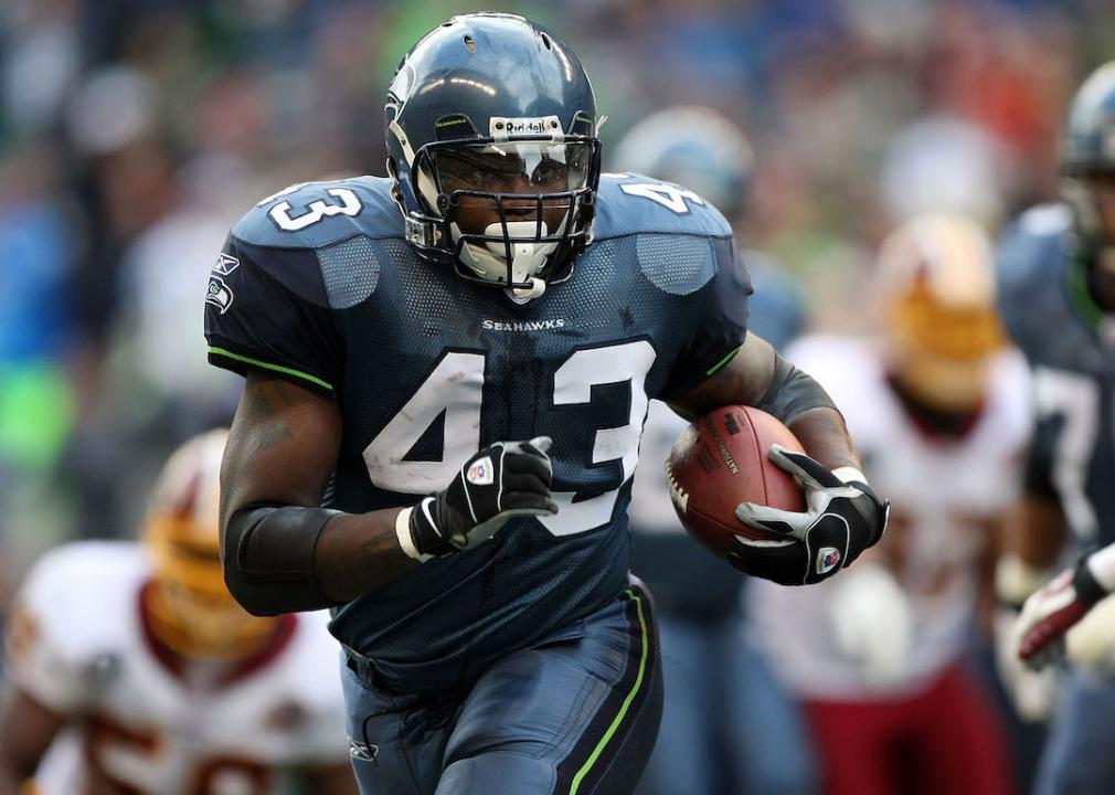 Fullback Leonard Weaver #43 of the Seattle Seahawks runs the ball in 2008.