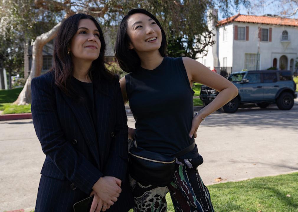 Abbi Jacobson and Poppy Liu in the 2024 Netflix hit 'No Good Deed.'