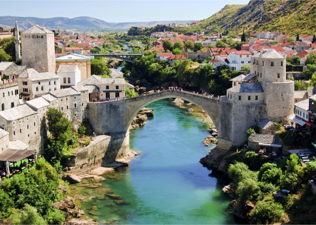 bosniaAWIH