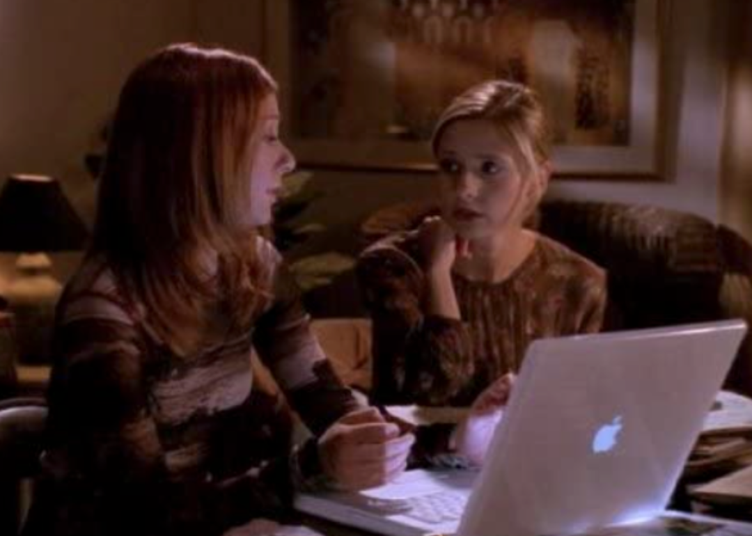 Sarah Michelle Gellar and Alyson Hannigan in ‘Buffy the Vampire Slayer’.