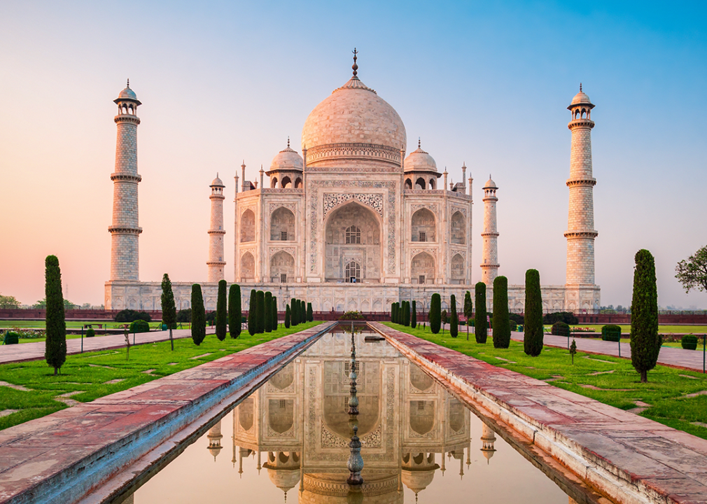 Taj Mahal exterior.