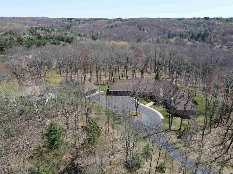 #3. 22 N Hill Rd, Wausau
