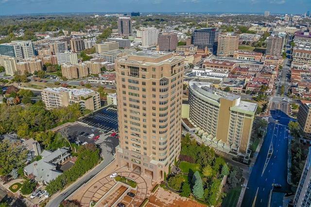 #15. 400 W 49th Ter Apt 2146, Kansas City