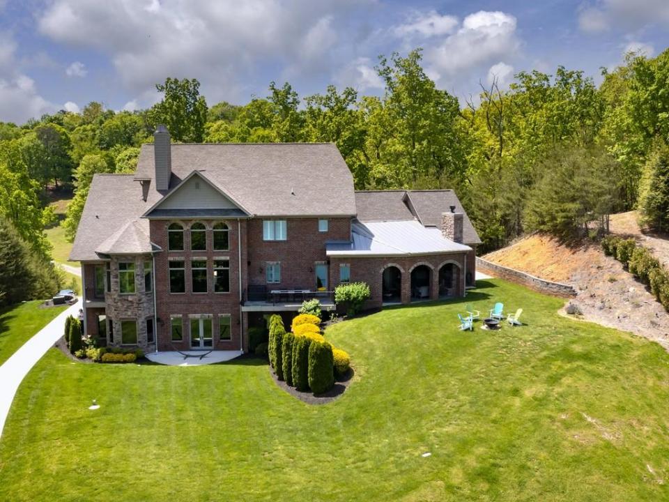 #15. 2350 Choto Rd, Knoxville