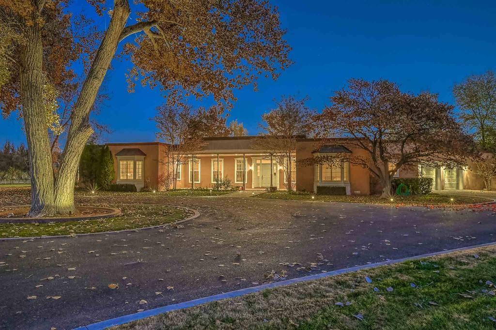 #2. 721 Chavez Rd NW, Albuquerque